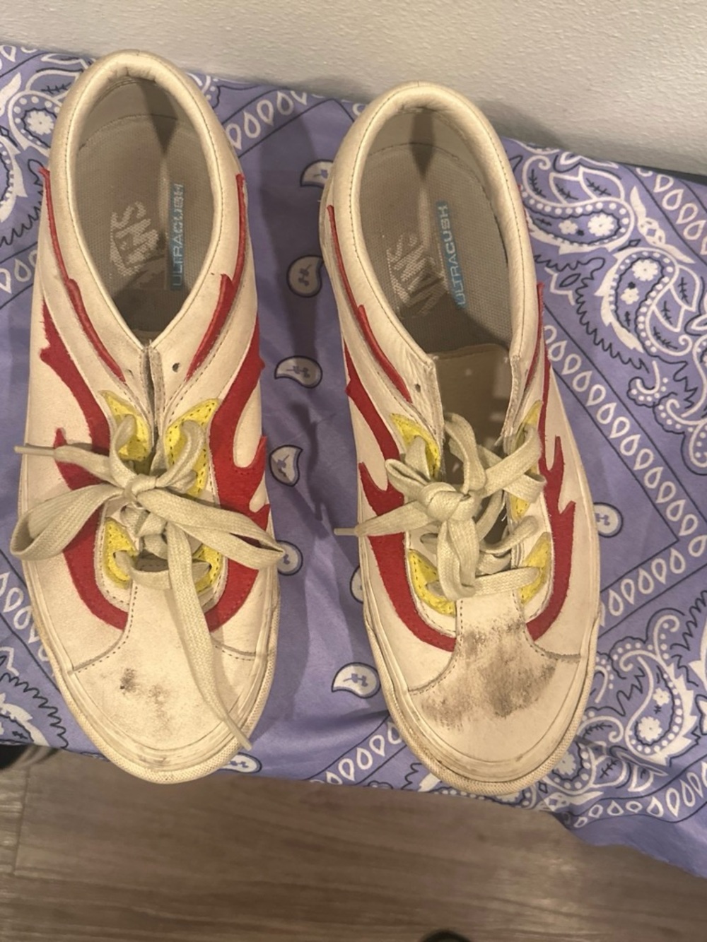 Vans Women Flame-Detail Low Top Sneakers in White, Red & Yellow